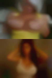 Roanoke couples naked woman doing swingers.